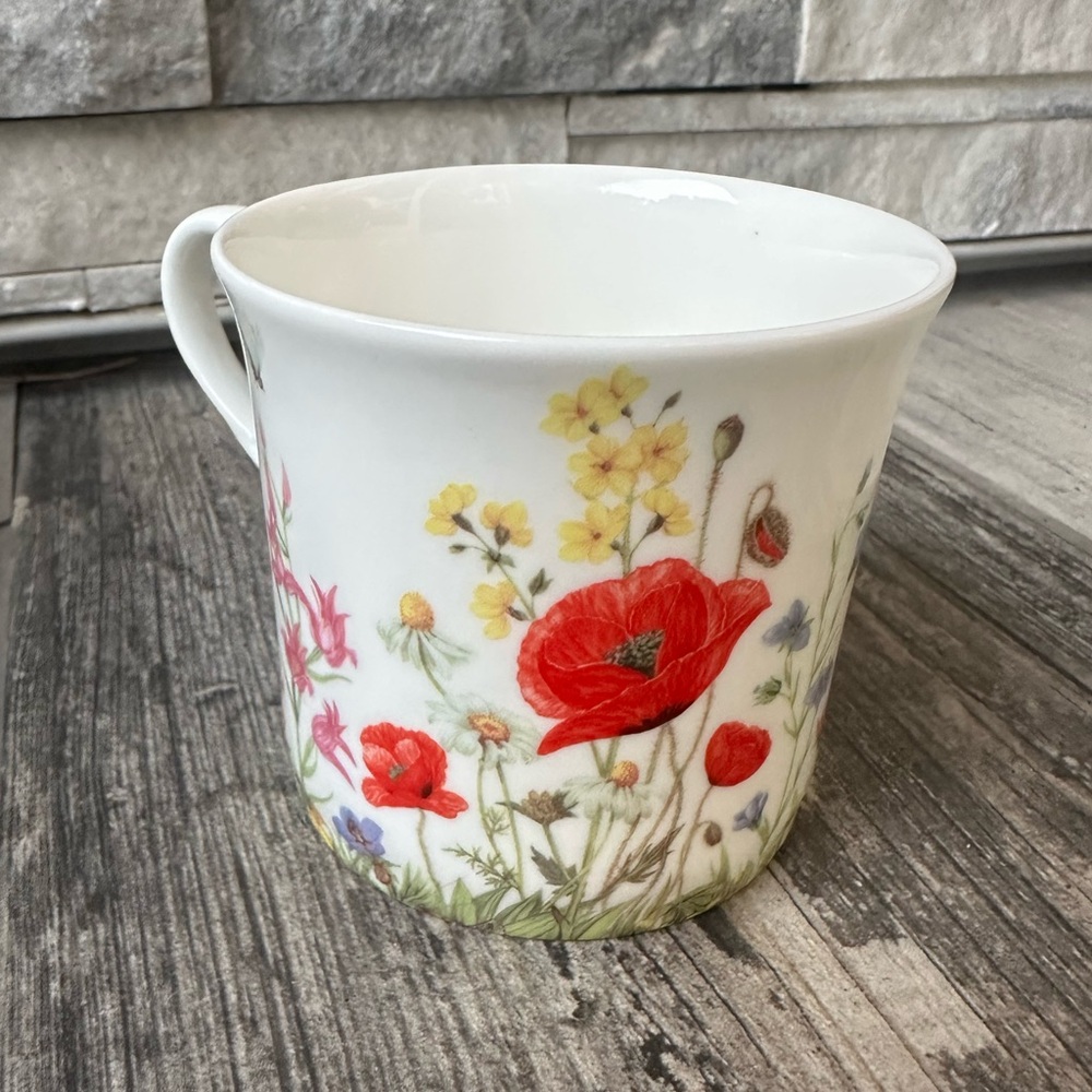 Flora coffee/tea cup - Picture 5 of 9